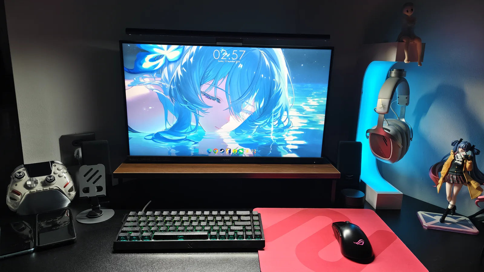 Beacon 01 Premium Magnetic Levitation Headphone Stand